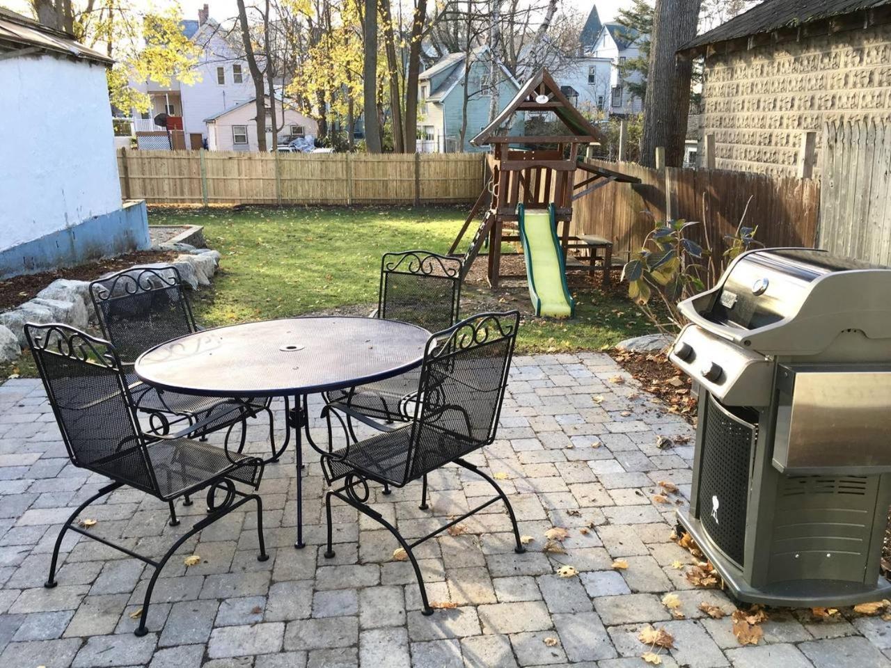 Villa ~*Pet Friendly 30Min To Downtown*~ The Bostonian Exterior foto