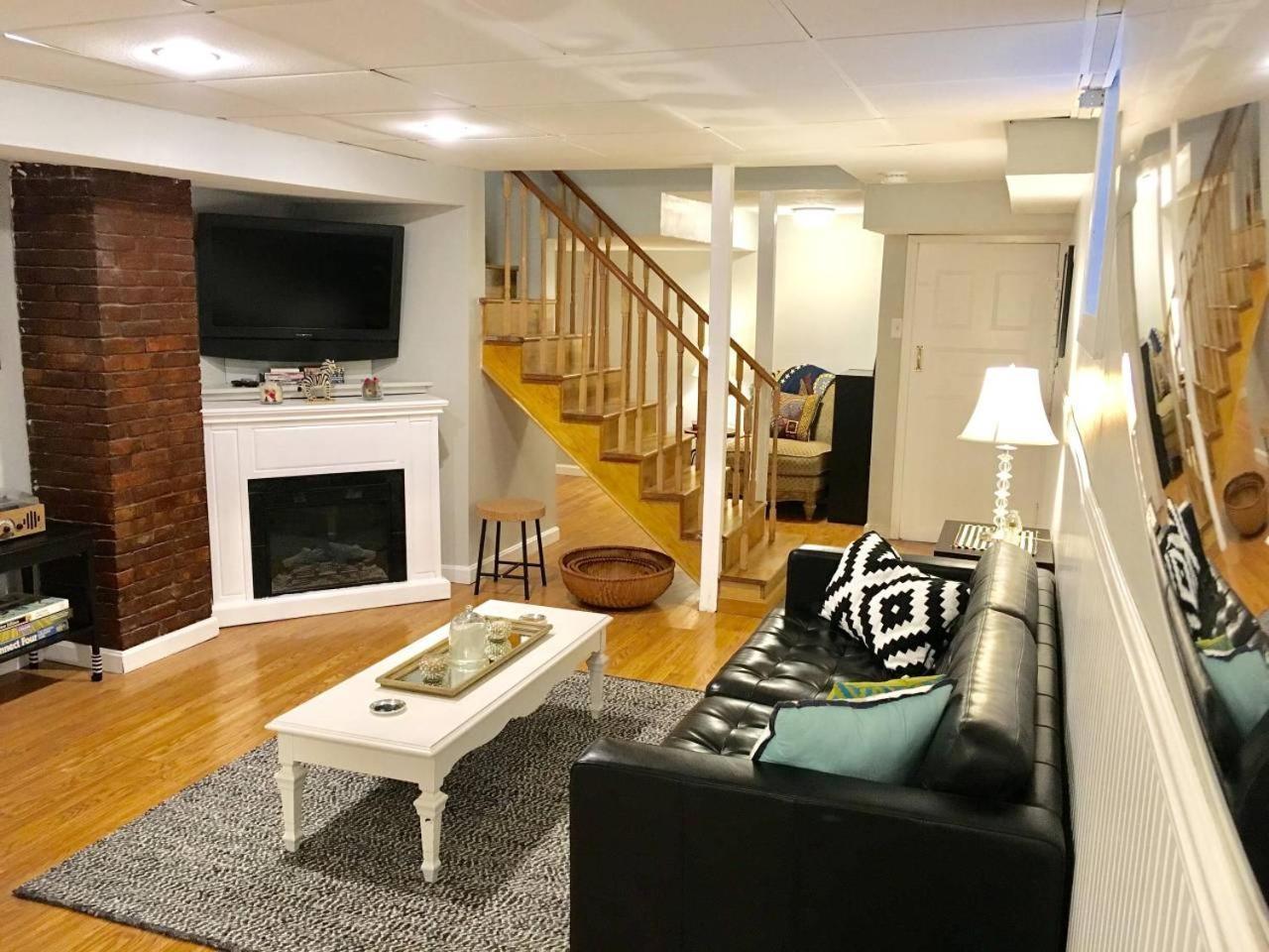 Villa ~*Pet Friendly 30Min To Downtown*~ The Bostonian Exterior foto