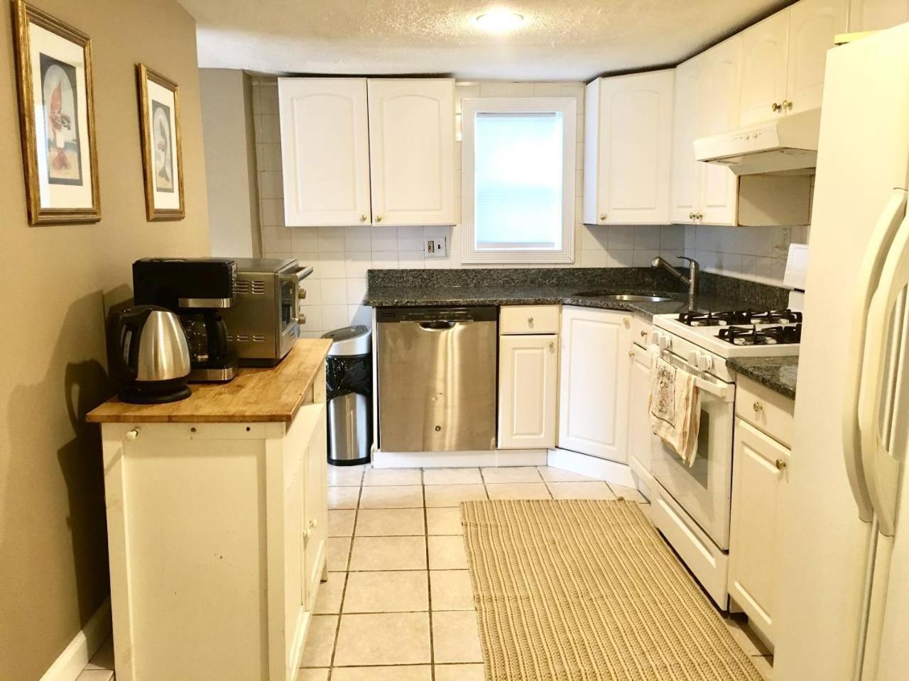 Villa ~*Pet Friendly 30Min To Downtown*~ The Bostonian Exterior foto